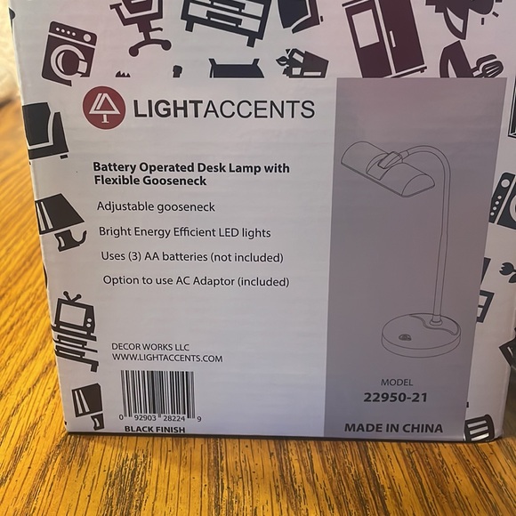 LIGHTACCENTS battery operated desk lamp w/ flexible, gooseneck, bright LED light - Picture 2 of 5